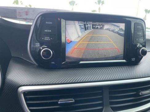 Used 2021 Hyundai Tucson SE image 20
