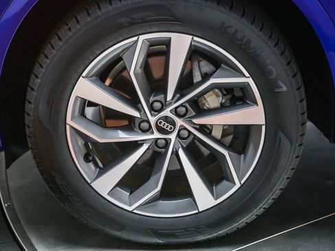 Used 2022 Audi Q5 2.0T Premium AWD/4WD image 10
