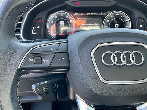 Used 2023 Audi Q8 Prestige w/ Prestige Package AWD/4WD image 24