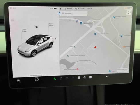 Used 2021 Tesla Model Y Long Range image 22