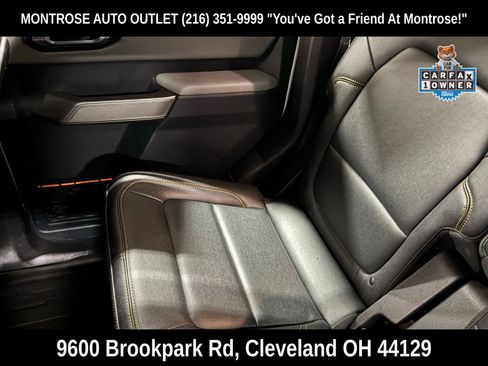 Used 2023 Ford Bronco Badlands image 28