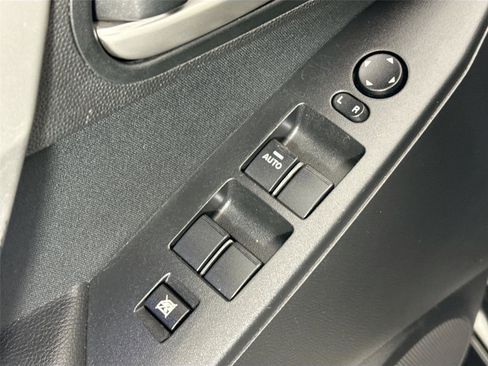 Used 2010 MAZDA MAZDA3 s Sport image 25