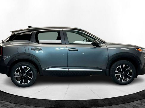 New 2025 Nissan Kicks SV w/ SV Premium Package image 6