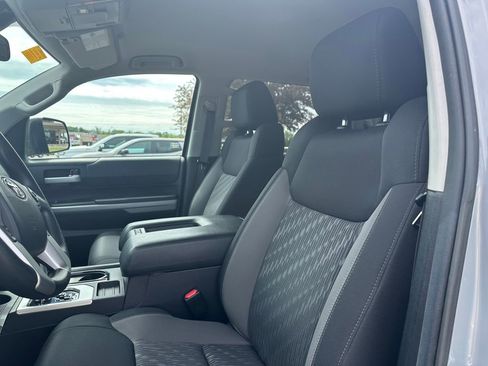Used 2021 Toyota Tundra SR5 AWD/4WD image 13