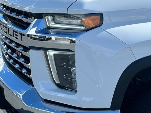 Used 2021 Chevrolet Silverado 3500 LTZ w/ Z71 Off-Road Package image 11