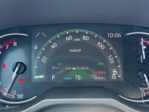 Used 2024 Toyota RAV4 XLE AWD/4WD image 26