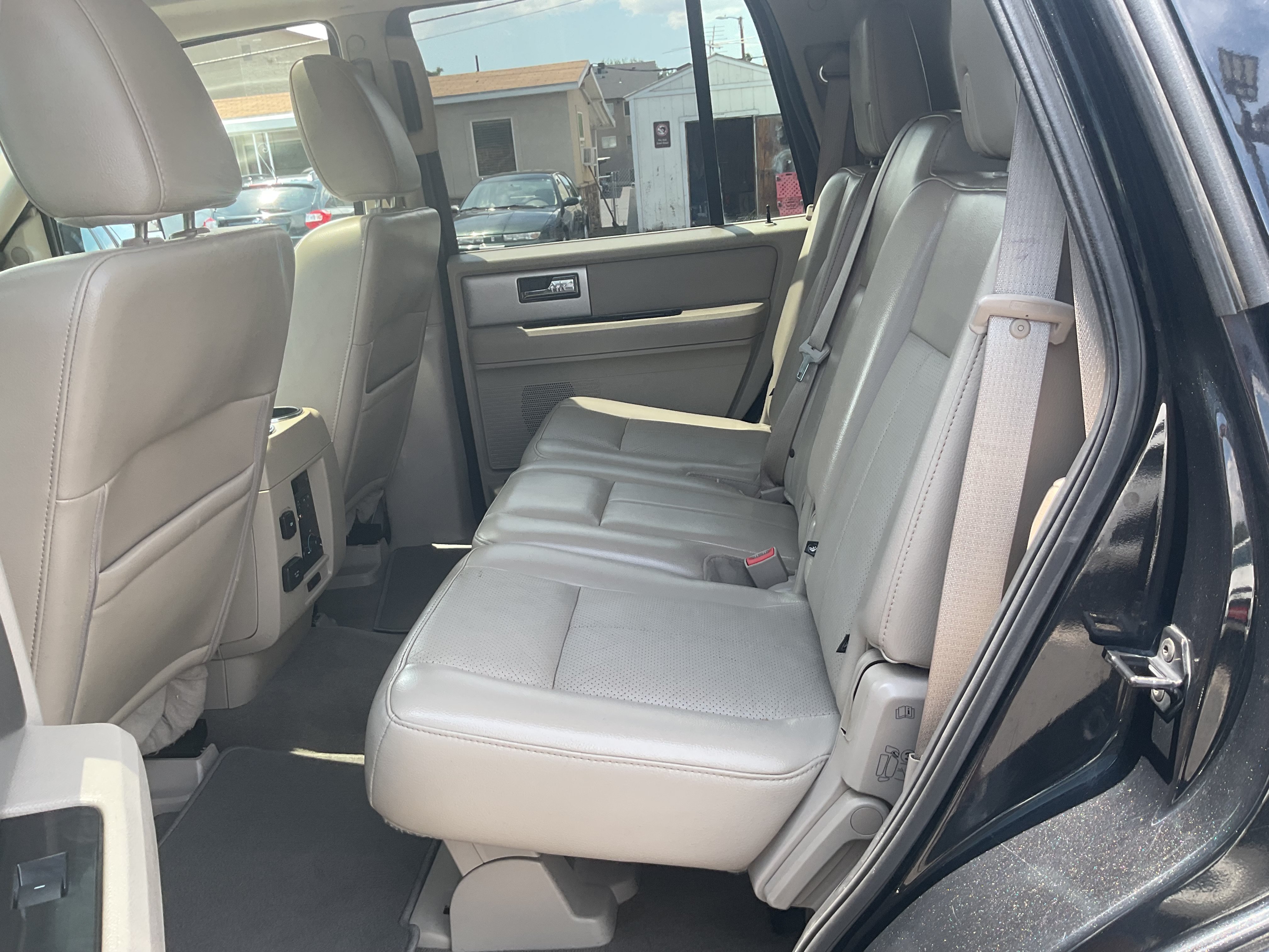 Used 2013 Ford Expedition Limited AWD/4WD image 14