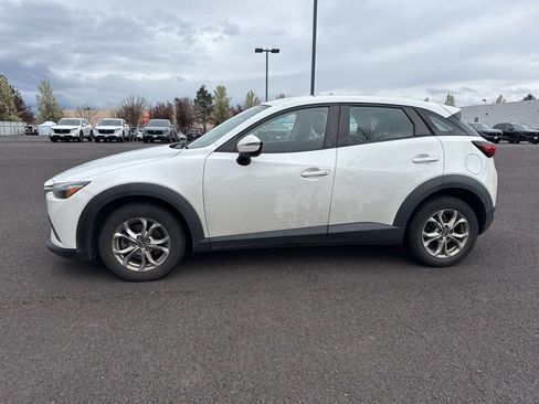 Used 2019 MAZDA CX-3 Sport w/ Sport I-ACTIVSENSE Package image 4