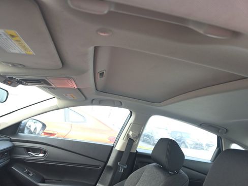 Used 2024 Honda Accord EX image 16