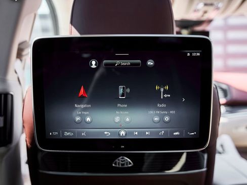 Used 2026 Mercedes-Benz Maybach GLS 600 4MATIC image 54