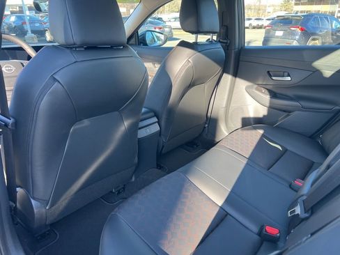 New 2026 Nissan Sentra SR w/ SR Premium Package FWD image 33