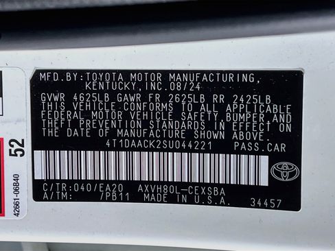 Used 2025 Toyota Camry SE w/ Convenience Package FWD image 25