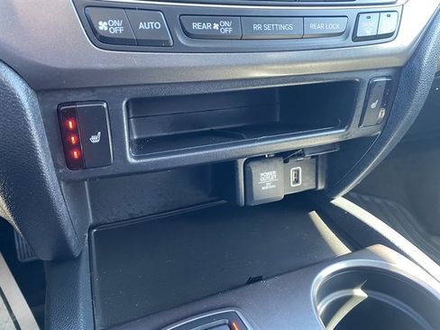 Used 2021 Honda Pilot EX-L image 27