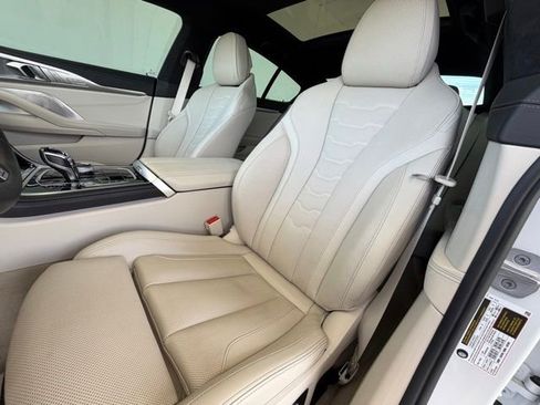 Used 2025 BMW 840i w/ Comfort Seating Package RWD image 28