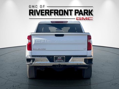 Used 2025 Chevrolet Silverado 1500 LT AWD/4WD image 5