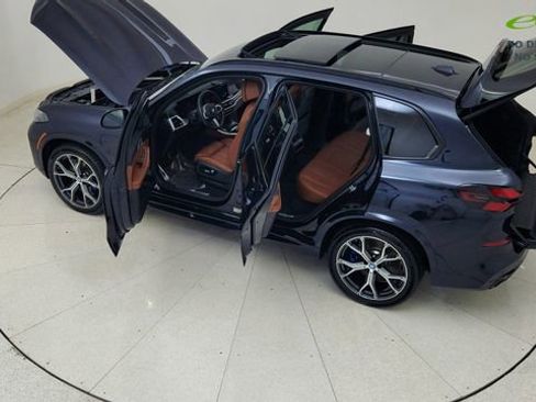 Used 2024 BMW X5 xDrive50e w/ Executive Package AWD/4WD image 84