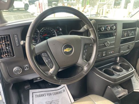 Used 2022 Chevrolet Express 3500 Work Van w/ Driver Convenience Package image 10