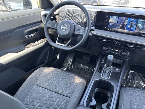 New 2026 Nissan Kicks SV FWD image 12