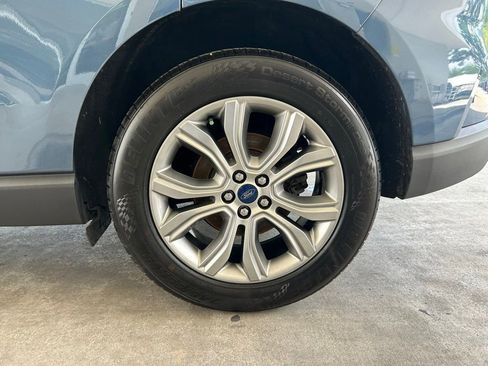 Used 2019 Ford Edge Titanium w/ Cargo Accessory Package FWD image 14