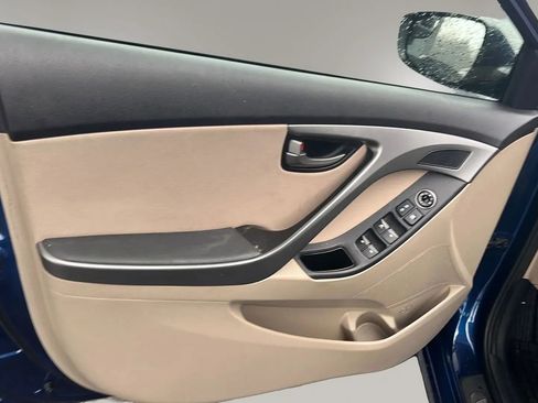 Used 2016 Hyundai Elantra Value Edition image 39