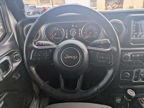 Used 2020 Jeep Gladiator Sport w/ Quick Order Package 24S AWD/4WD image 19