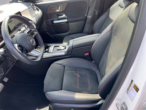 Certified 2025 Mercedes-Benz GLA 250 GLA 250 image 9