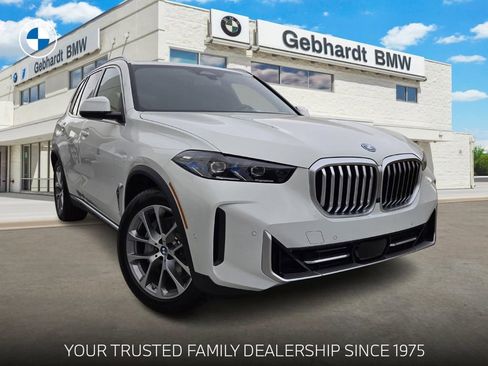 New 2026 BMW X5 xDrive50e w/ Executive Package image 1