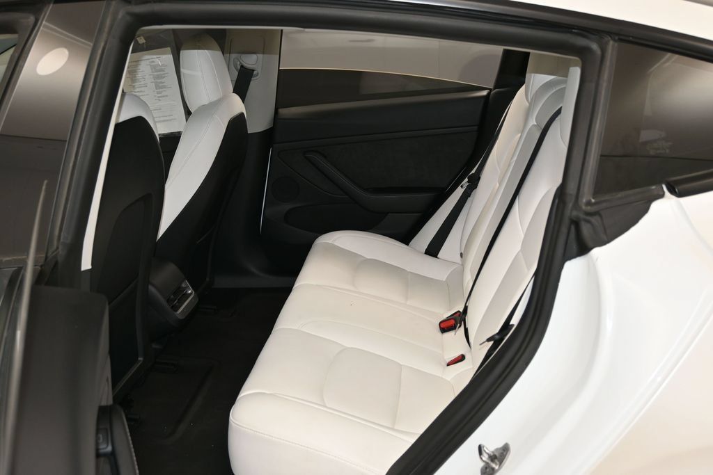 Used 2022 Tesla Model 3 Performance AWD/4WD image 34
