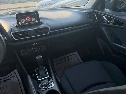 Used 2016 MAZDA MAZDA3 i Sport FWD image 17