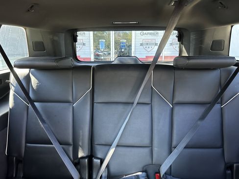 Used 2023 Cadillac Escalade ESV Premium Luxury image 20