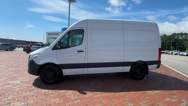 Used 2025 Mercedes-Benz Sprinter 2500 image 7