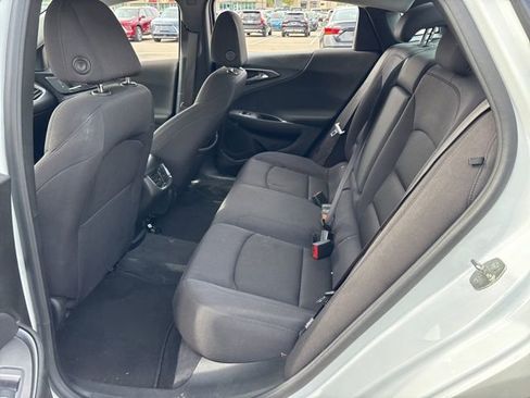 Used 2023 Chevrolet Malibu LT FWD image 14