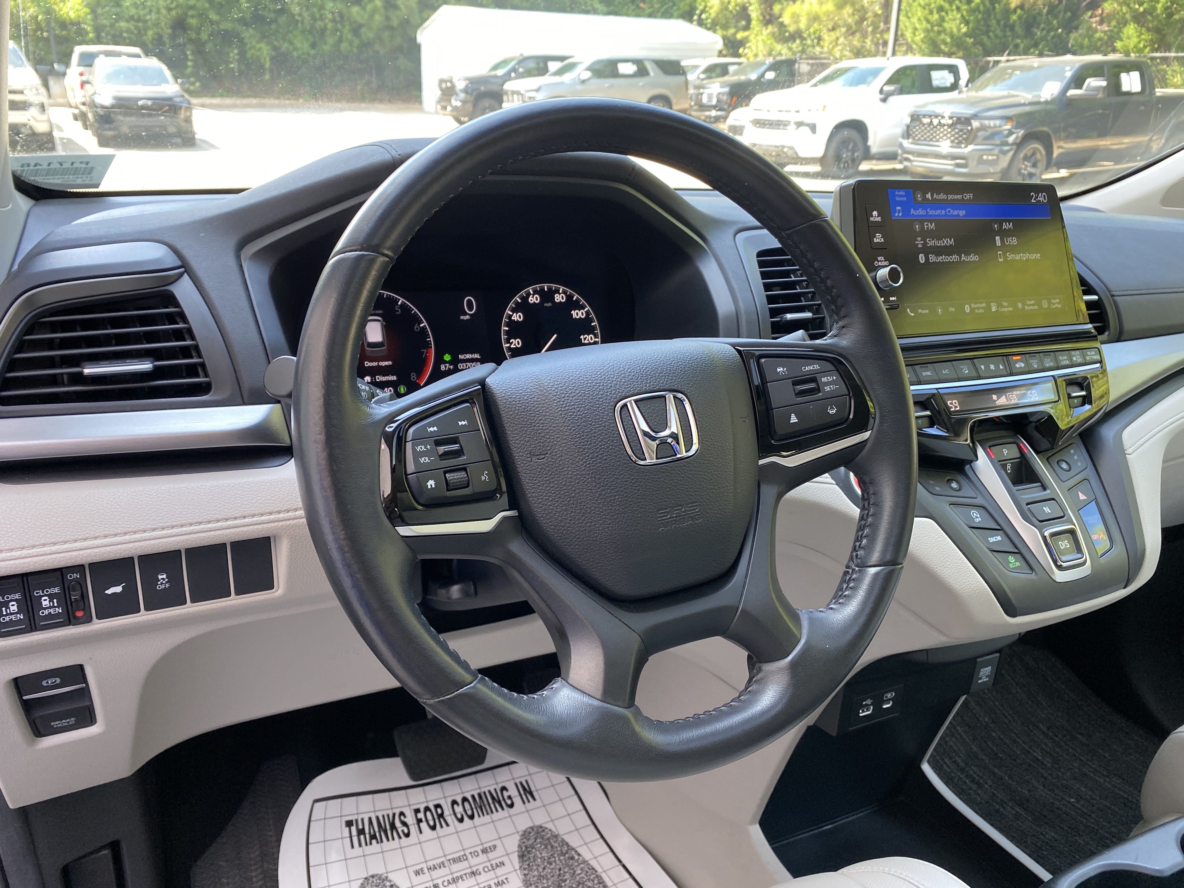 Used 2025 Honda Odyssey EX-L image 17