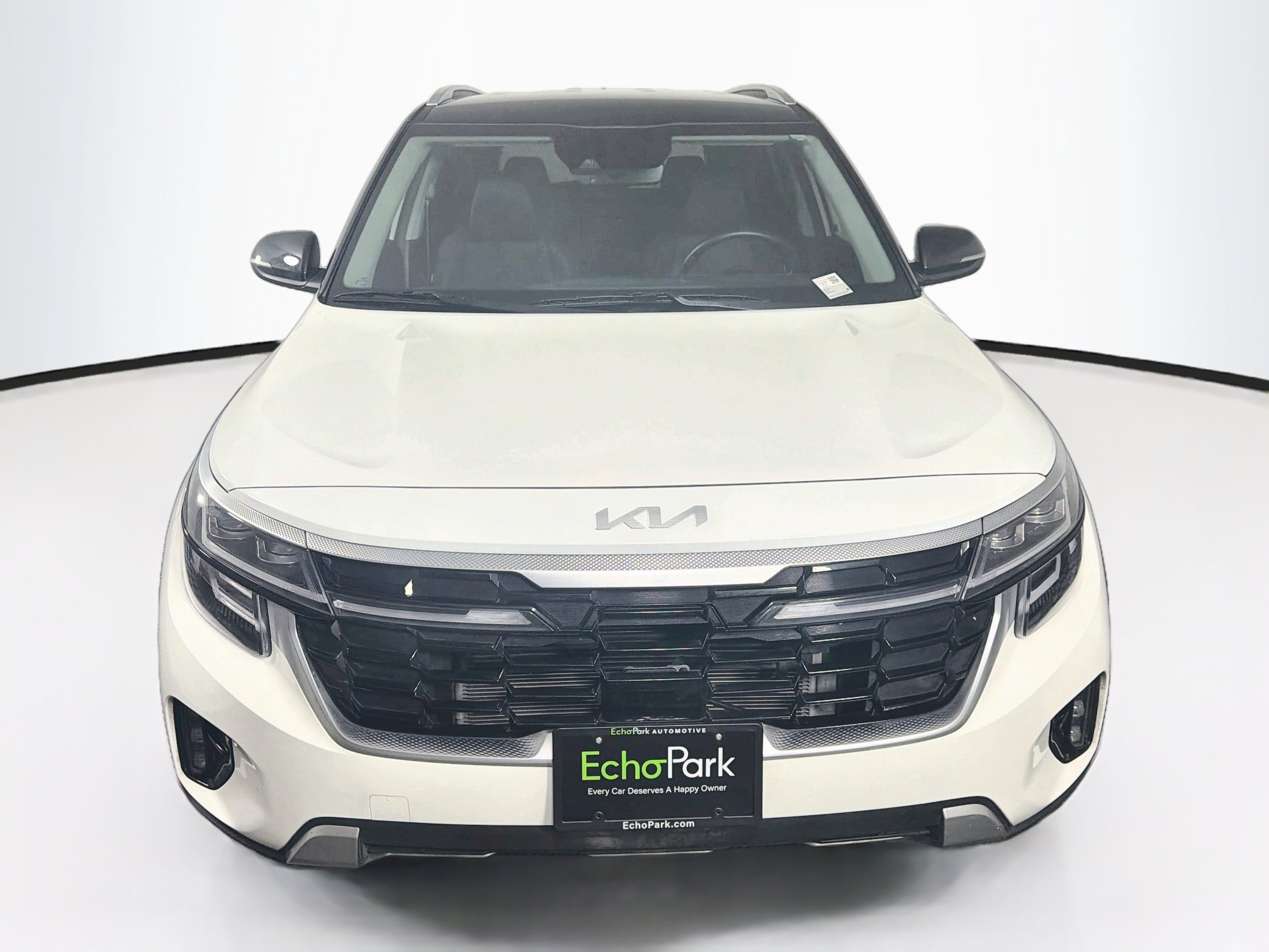 Used 2024 Kia Seltos SX AWD/4WD image 2