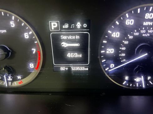 Used 2016 Hyundai Sonata SE FWD image 13
