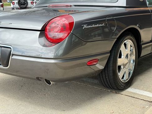 Used 2003 Ford Thunderbird RWD image 38