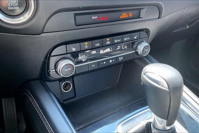 Used 2023 MAZDA CX-5 AWD 2.5 S w/ Premium Package image 16