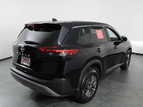 Certified 2023 Nissan Rogue S FWD image 4