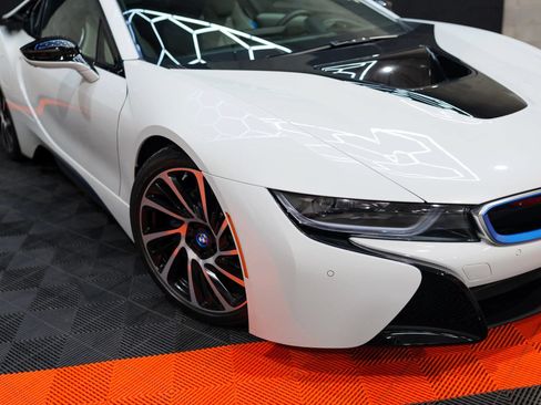 Used 2015 BMW i8 AWD/4WD image 33