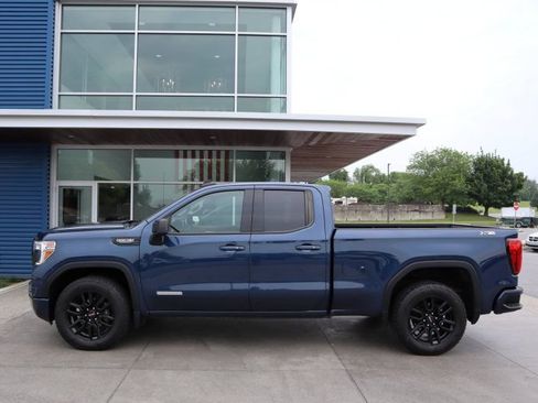 Used 2021 GMC Sierra 1500 Elevation w/ Preferred Package AWD/4WD image 6