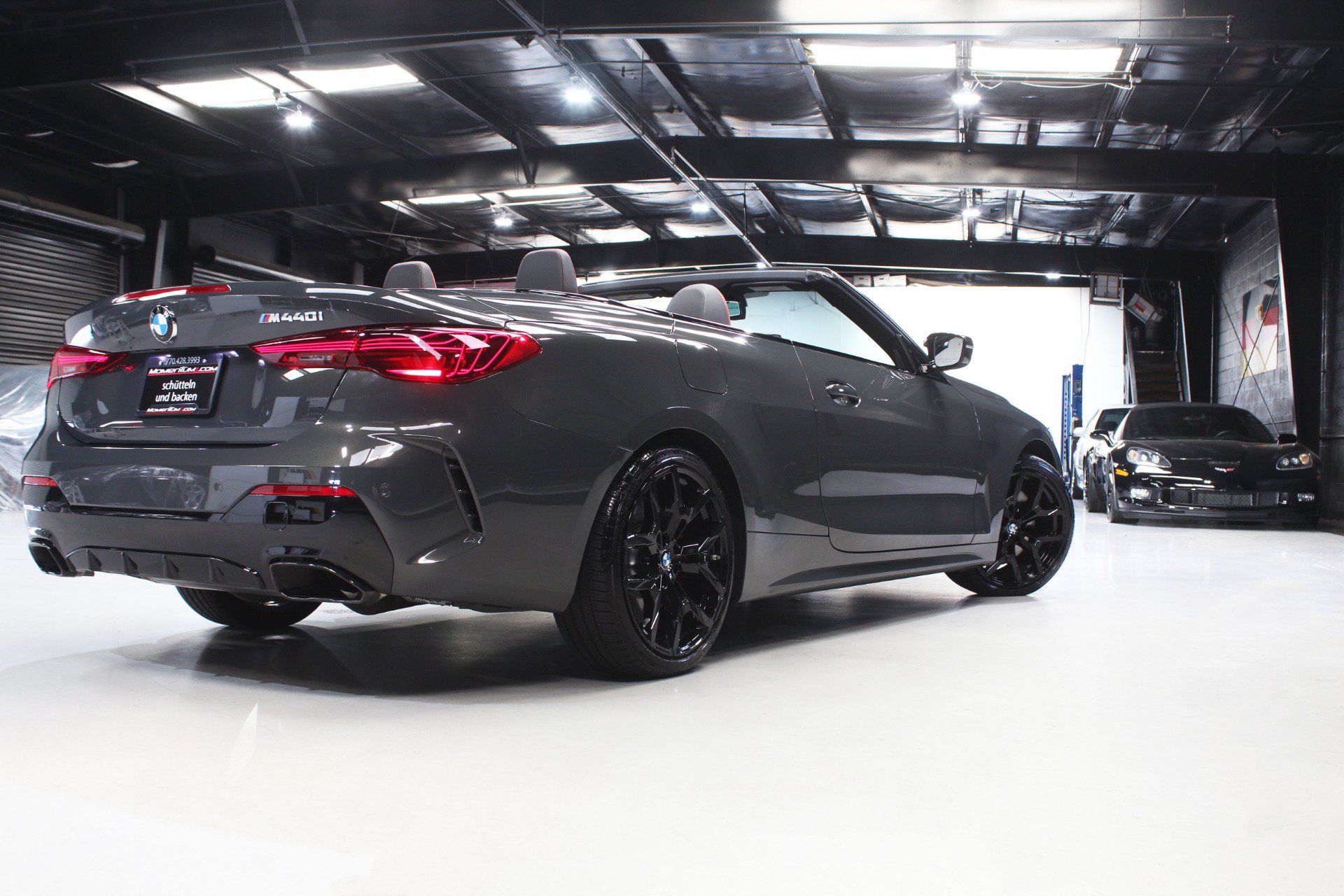 Used 2026 BMW M440i Convertible w/ Premium Package RWD image 24