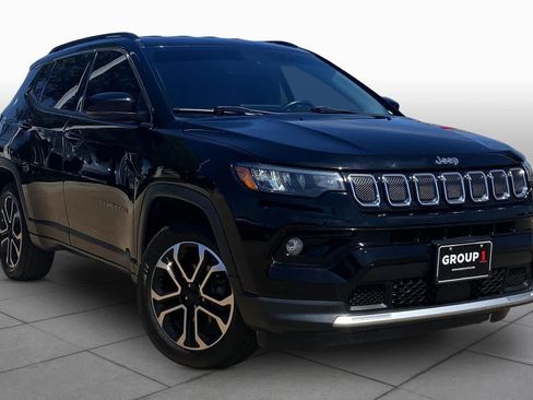 Used 2022 Jeep Compass Limited AWD/4WD image 3