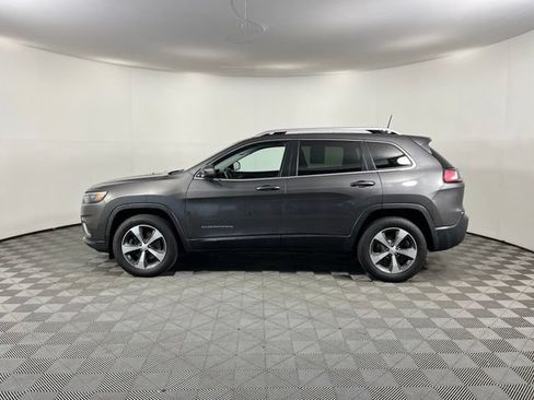 Used 2019 Jeep Cherokee Limited AWD/4WD image 4