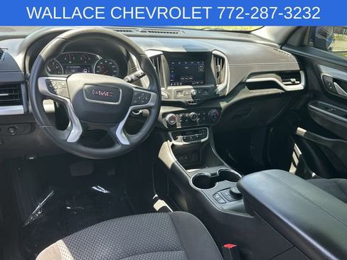 Certified 2022 GMC Terrain SLE w/ Driver Convenience Package FWD image 14