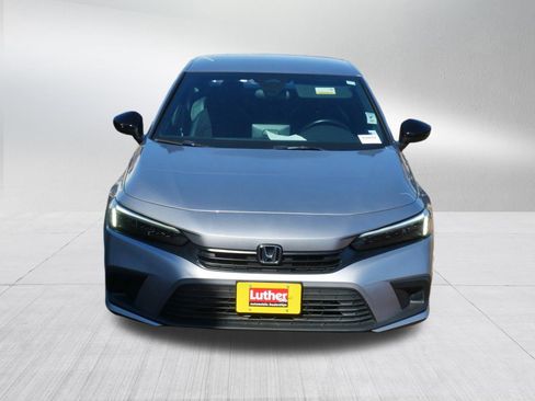 Used 2023 Honda Civic Sport image 2
