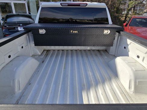 Used 2021 GMC Sierra 1500 Elevation image 9