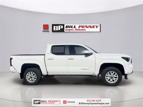 New 2025 Toyota Tacoma SR5 image 6