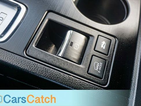 Used 2017 Subaru Outback 2.5i AWD/4WD image 32