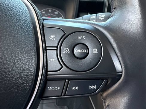 Used 2023 Toyota Corolla Cross LE w/ Moonroof Package AWD/4WD image 28