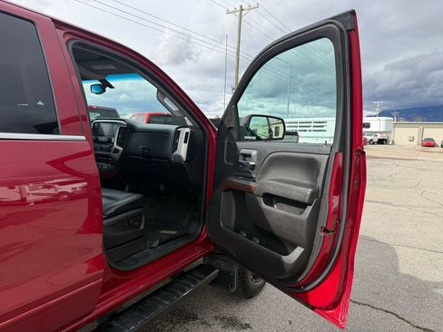 Used 2018 GMC Sierra 1500 SLE image 26